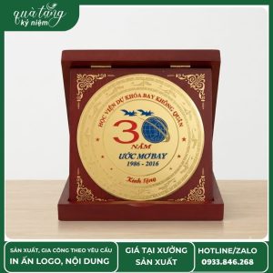 Đĩa Gỗ Kỷ Niệm 30 Năm Thành Lập Học Viện Dự Khóa Bay Không Quân