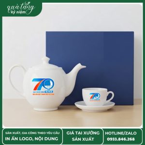 Bộ ấm chén quà tặng Hội Liên hiệp Thanh niên